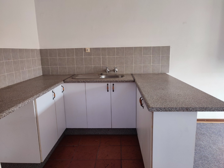 4 Bedroom Property for Sale in Fleurdal Free State